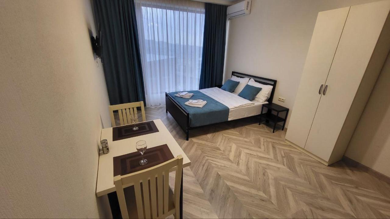 Brothers Apartments With Terrace In Old Tbilisi Exterior photo
