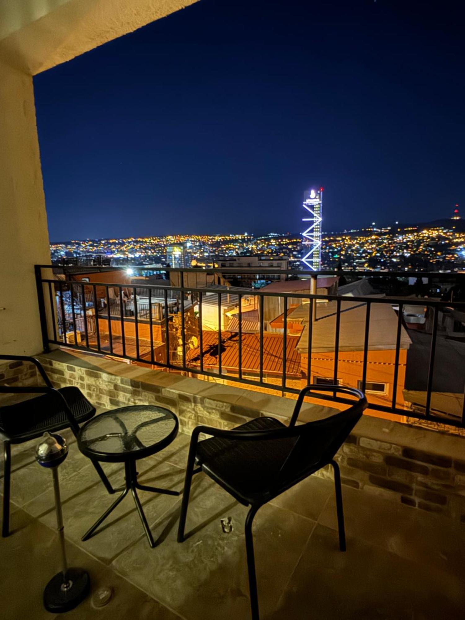 Brothers Apartments With Terrace In Old Tbilisi Exterior photo